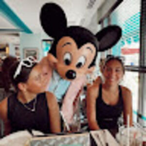 Meet your Posher, Finley